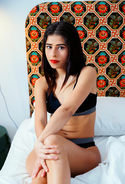Mell Blanca in Presenting Mell Blanca from Metart