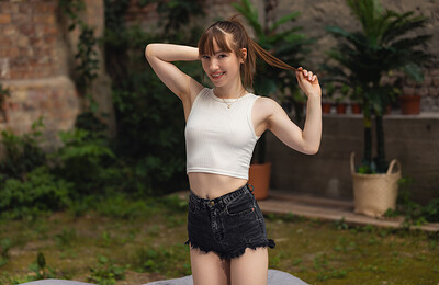 Kate Quinn in Crisp Air from Metart