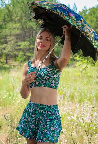Roxy in Presenting Roxy from Metart